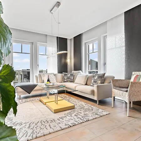 Unendliches Blau אולפניץ